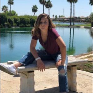 Meet your Posher, Alyssa